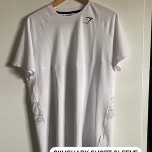GymShark XL shortsleeve